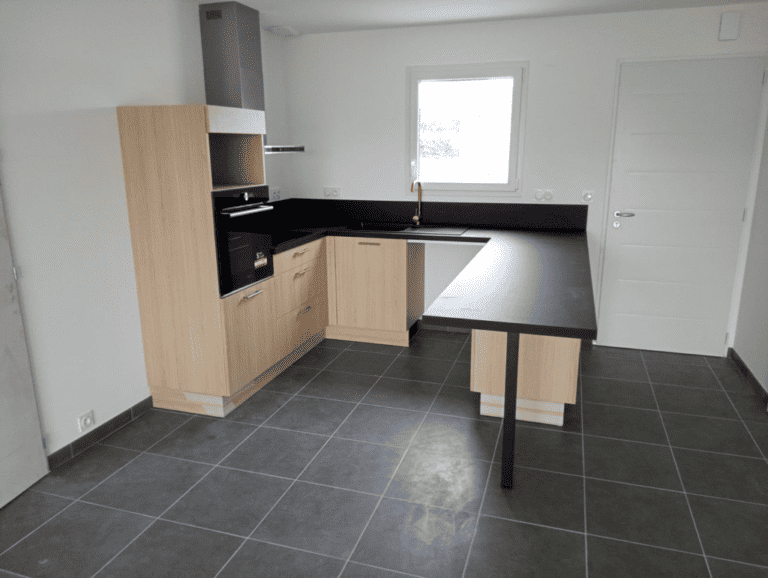 Cuisine en U - Ste Hermine (1)