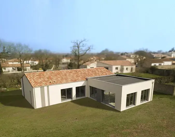 Maison de plain-pied avec toit en tuiles et grandes baies vitrées, située sur un terrain herbeux, dans un quartier résidentiel.