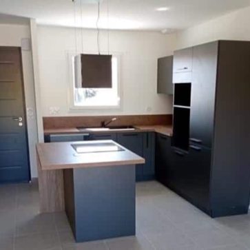 Cuisine avec îlot - Mortagne sur Sèvre (3)